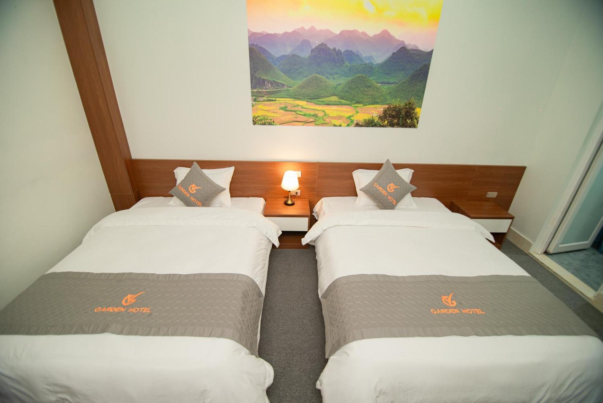 Garden Hotel II Hà Giang Eksteriør billede