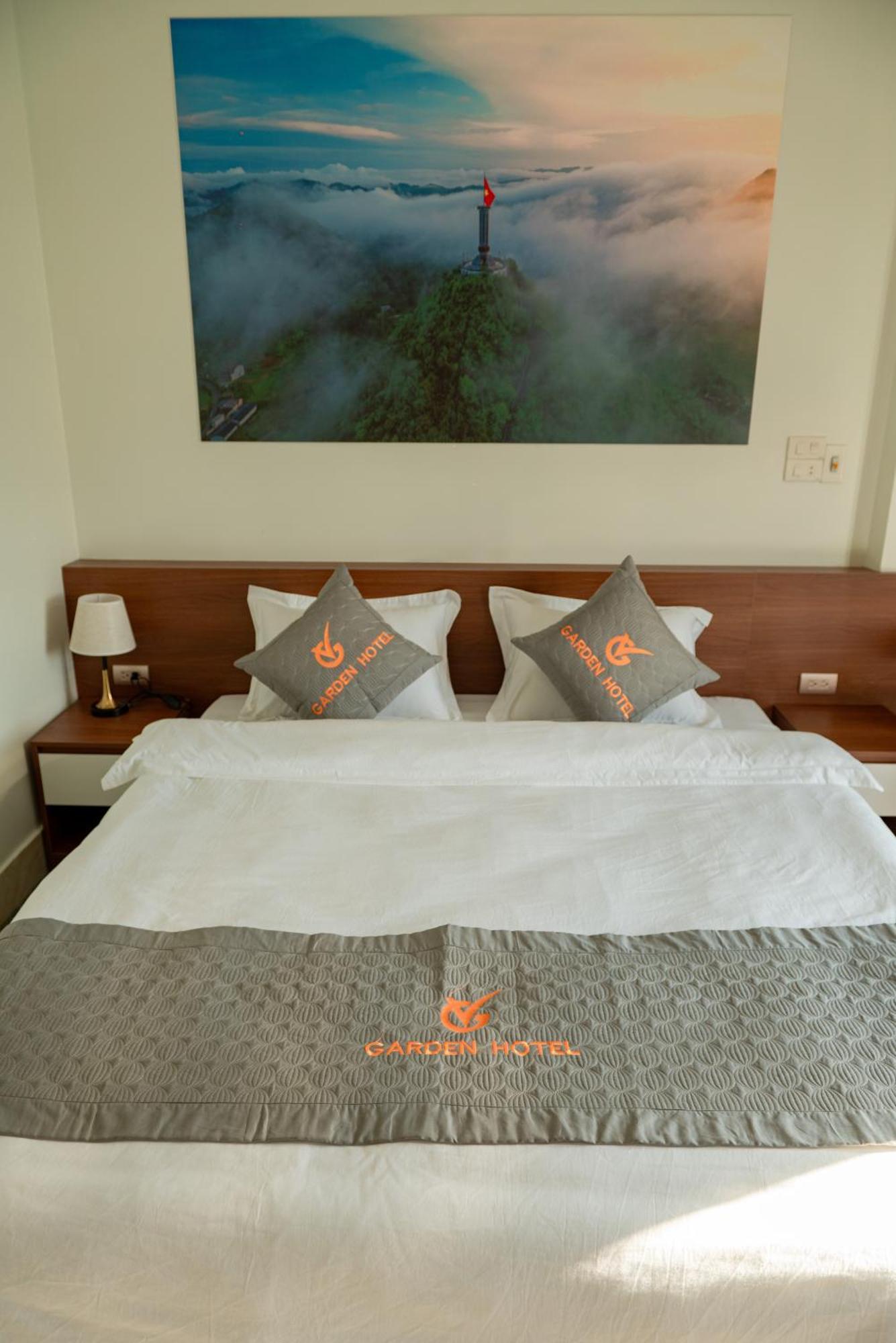 Garden Hotel II Hà Giang Eksteriør billede